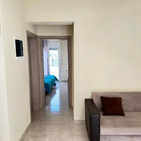 Adoniss Apartmentss Paralia Dionysiou Exterior photo